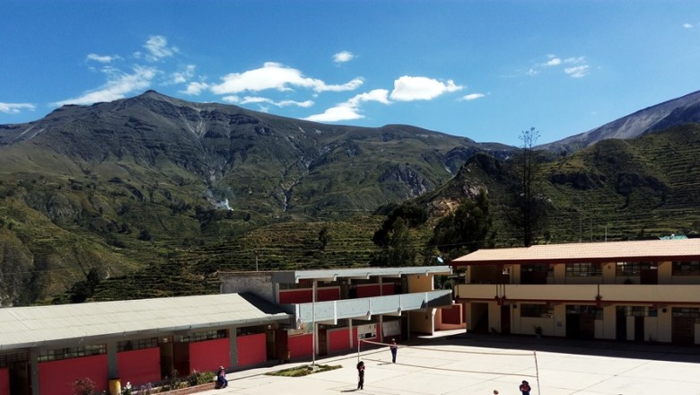 LA I.E SAN PEDRO CELEBRA SU SERENATA POR LOS 41 AÑOS  DE CREACIÓN INSTITUCIONAL.
