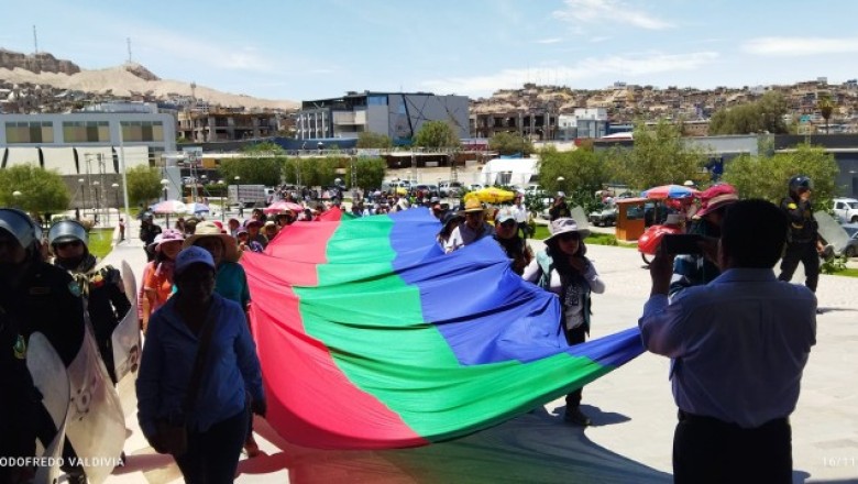 MOQUEGUANOS EXIGEN SOLUCIÓN AL PROBLEMA DE CONTAMINACIÓN DEL RÍO CORALAQUE